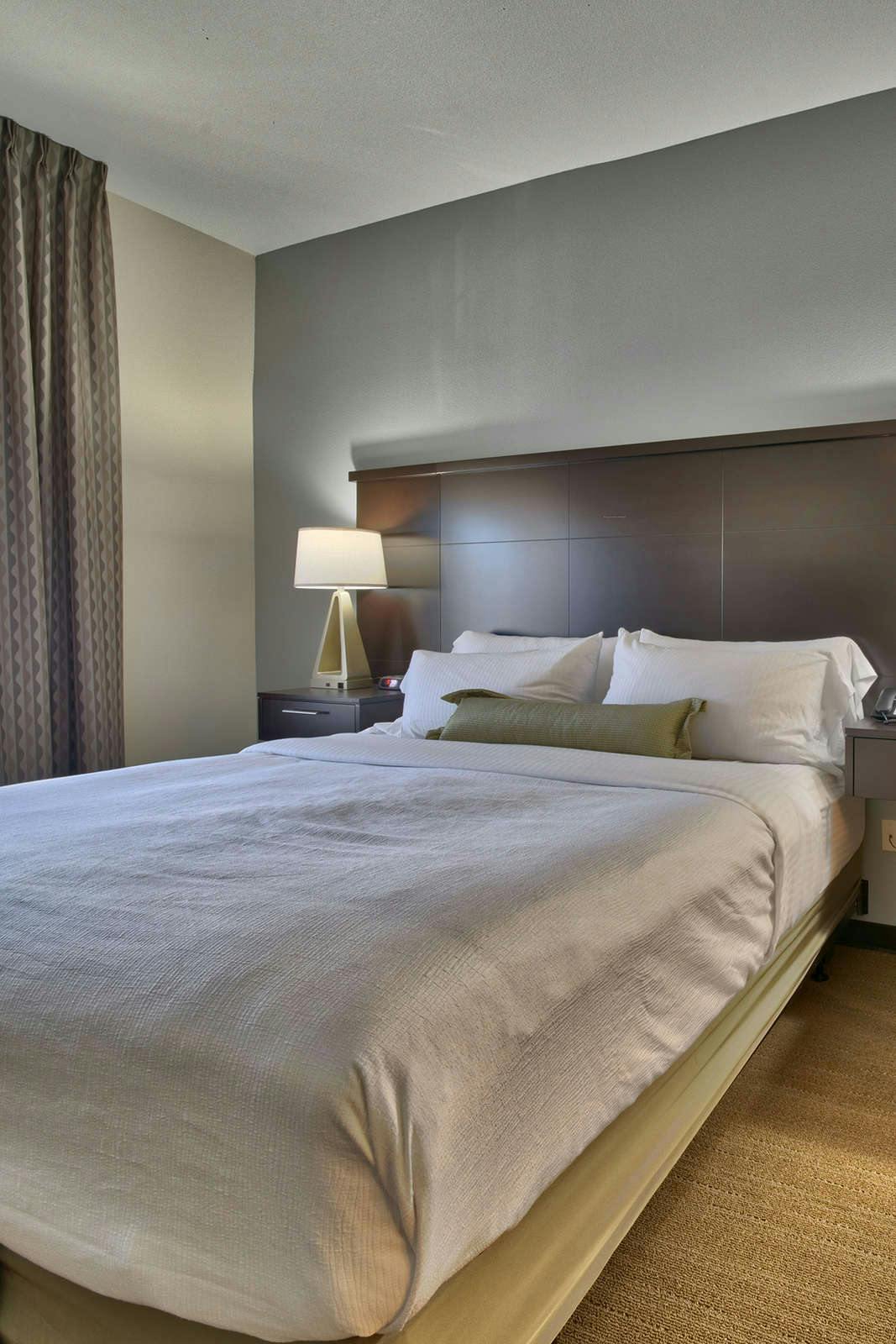 Hotel Staybridge Suites Lubbock South photo 1