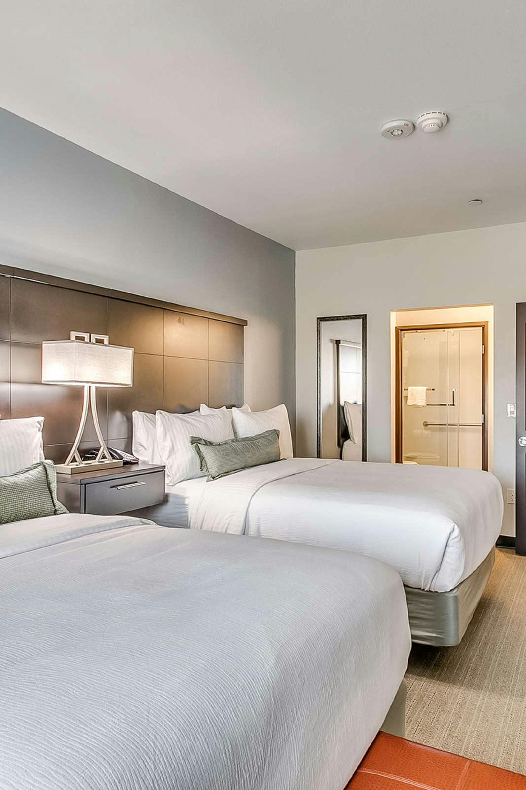 Hotel Staybridge Suites Lubbock South photo 3