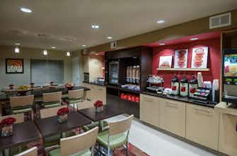 Hotel TownePlace Suites by Marriott Baton Rouge South photo 5
