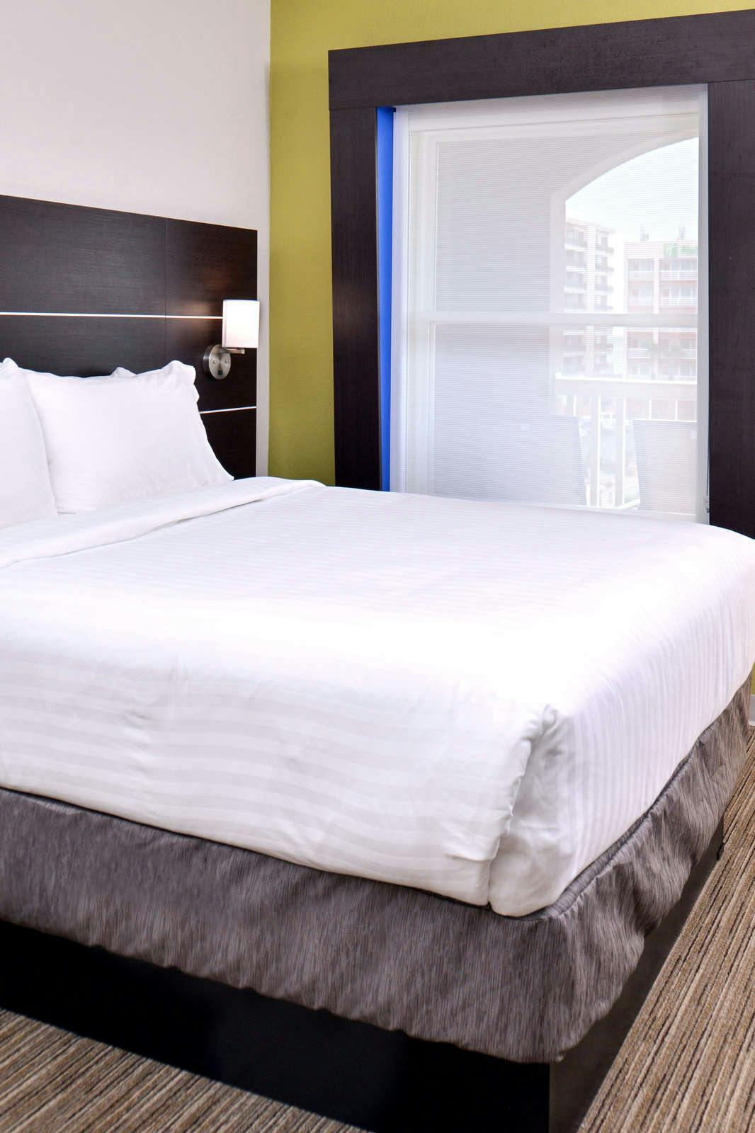 Hotel Holiday Inn Express & Suites Corpus Christi - N Padre Island photo 2