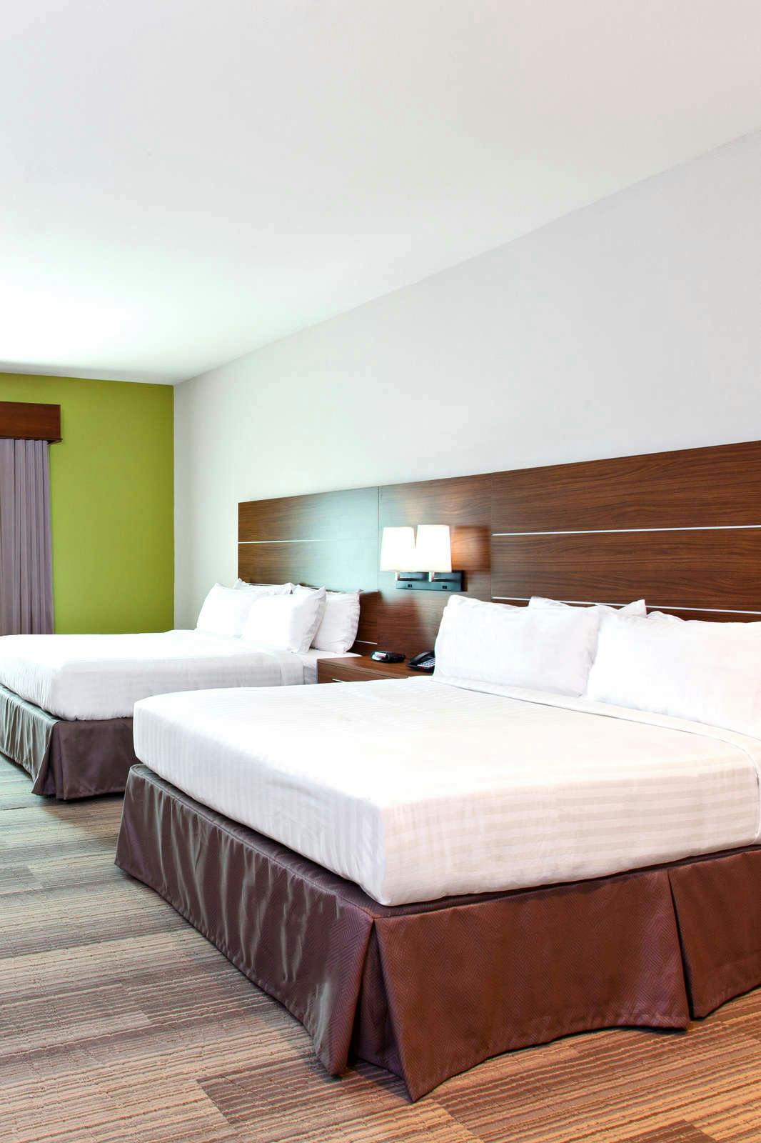 Hotel Holiday Inn Express & Suites Houston S - Medical Center Area photo 2