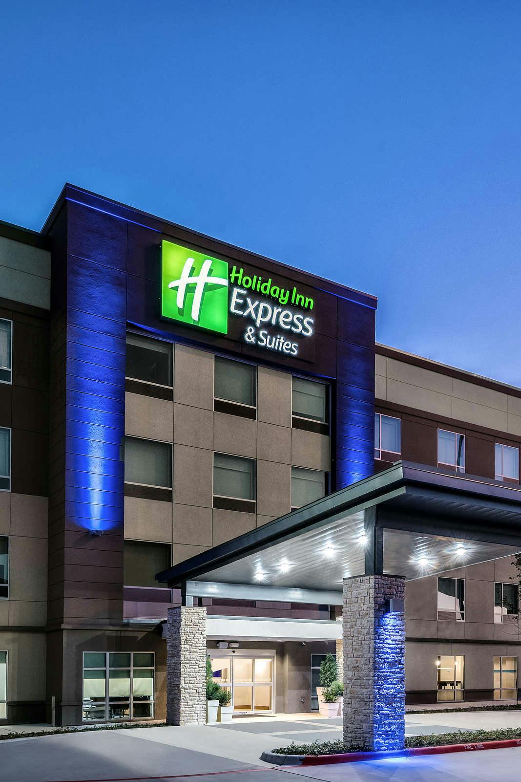 Hotel Holiday Inn Express & Suites Round Rock Austin N photo 1