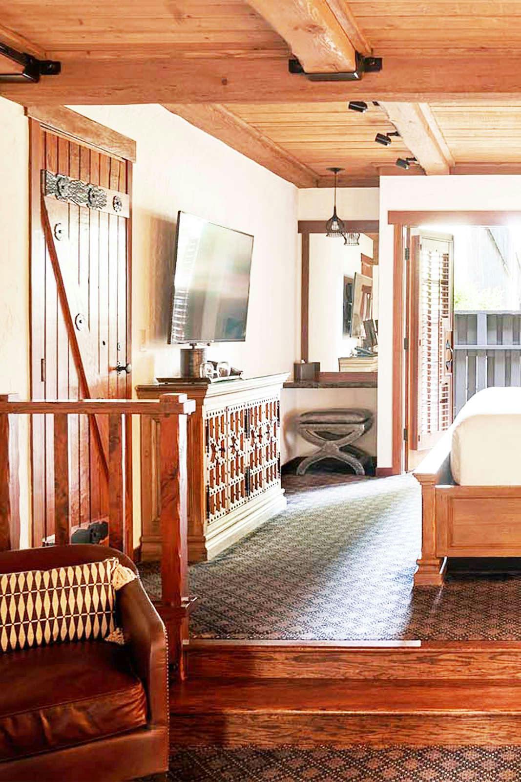 Hotel Rancho Caymus Inn photo 4