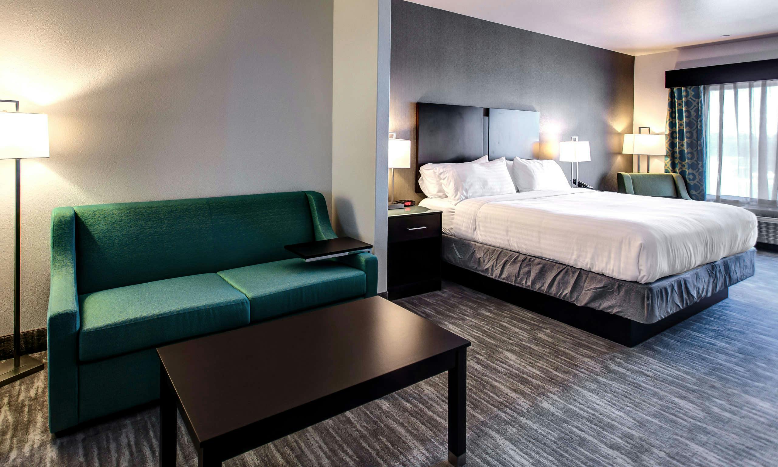 Holiday Inn Express & Suites Gatesville - N. Ft Hood