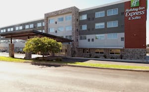 Holiday Inn Express & Suites Johnstown