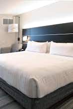 Hotel Holiday Inn Express & Suites Johnstown photo 2