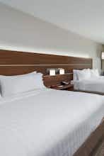 Hotel Holiday Inn Express Troy photo 2