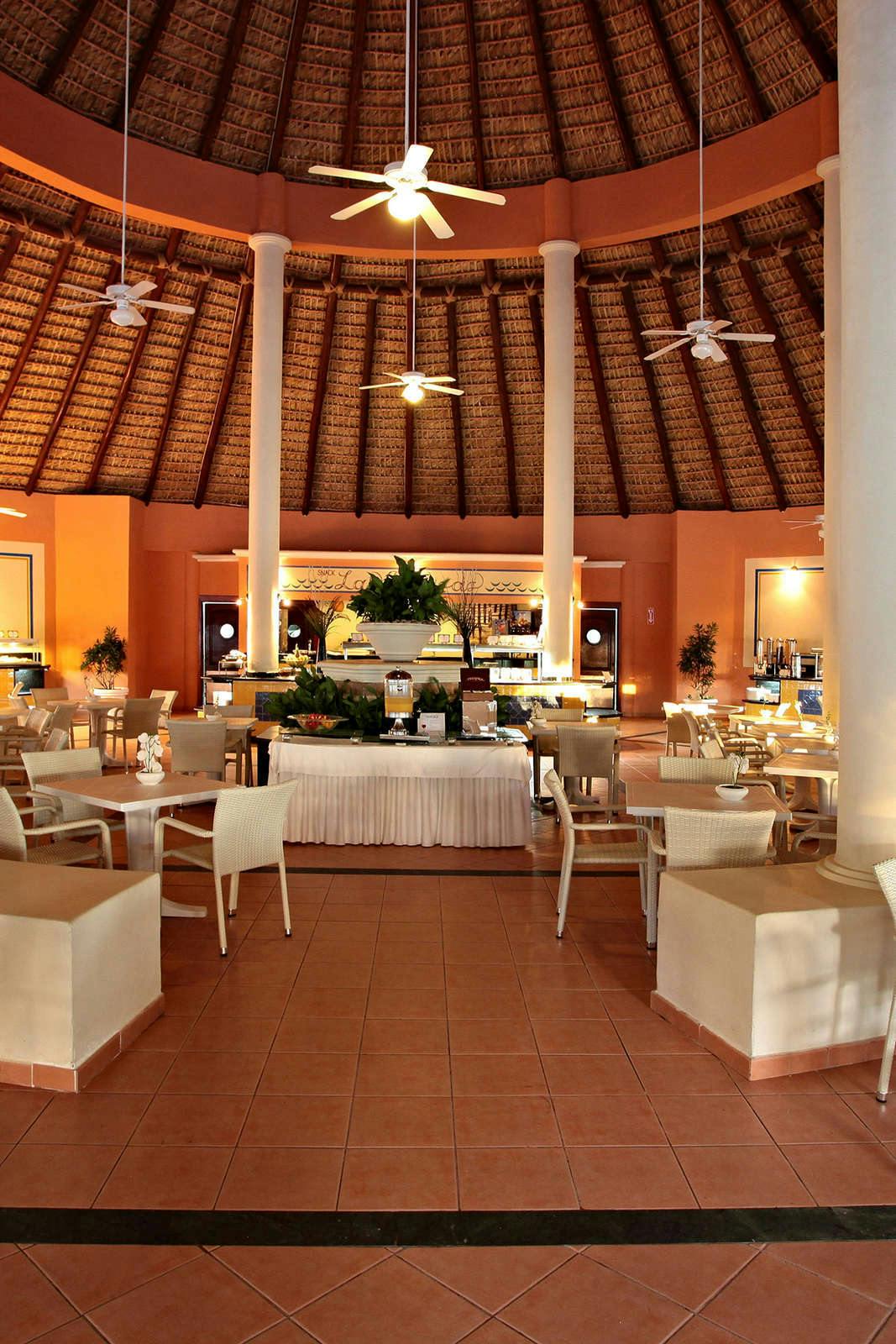 Hotel Luxury Bahia Principe Ambar Blue - All Inclusive photo 5
