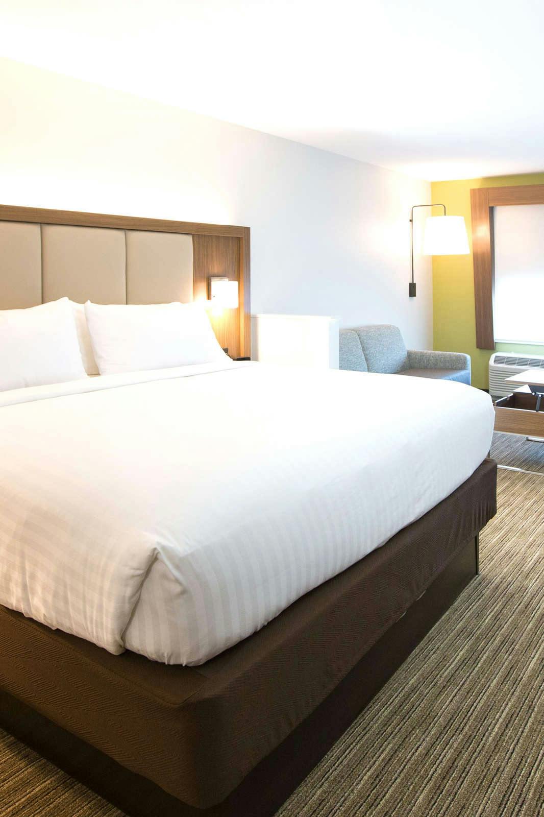 Hotel Holiday Inn Express & Suites Greenville S - Piedmont photo 2