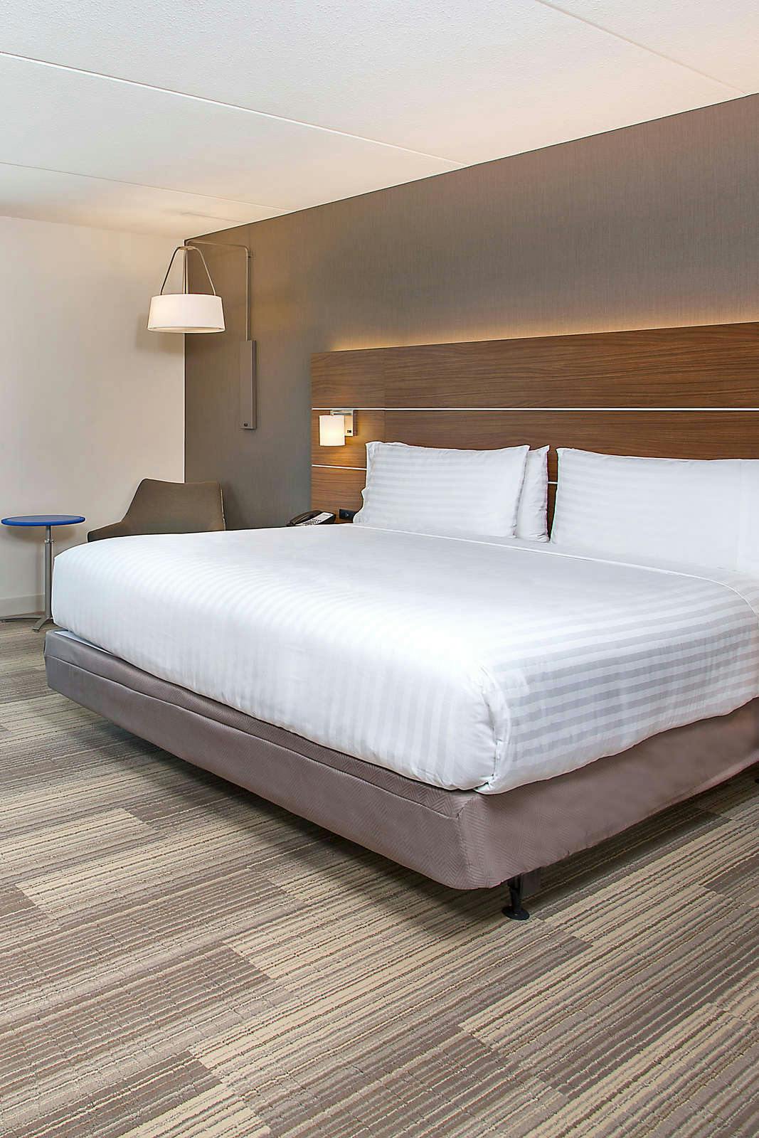 Hotel Holiday Inn Express & Suites Covington photo 3