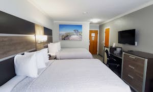 Ambassador Inn & Suites South Yarmouth
