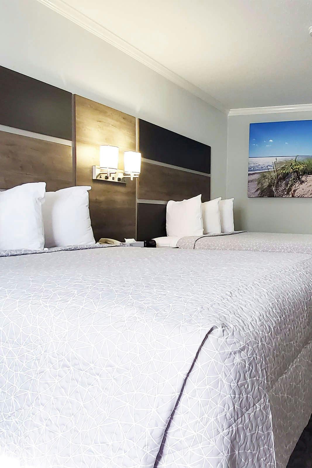 Hotel Ambassador Inn & Suites South Yarmouth photo 2