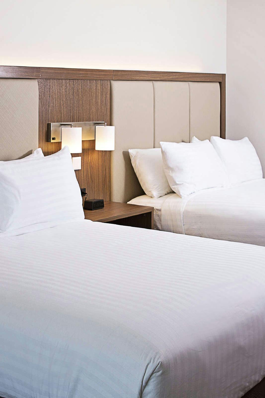 Hotel Holiday Inn Express & Suites Greenwood Mall photo 4