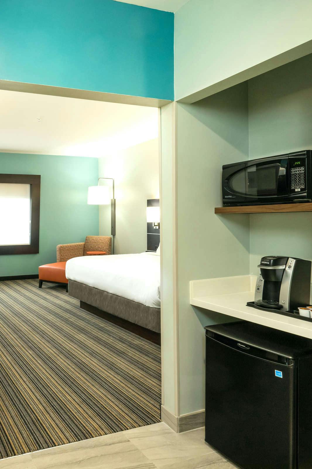 Hotel Holiday Inn Express & Suites Greenville SE - Simpsonville photo 4