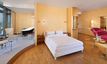 Hotel Frankfurt Eurotheum photo 1