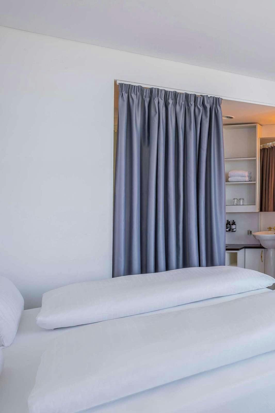 Hotel Frankfurt Eurotheum photo 2