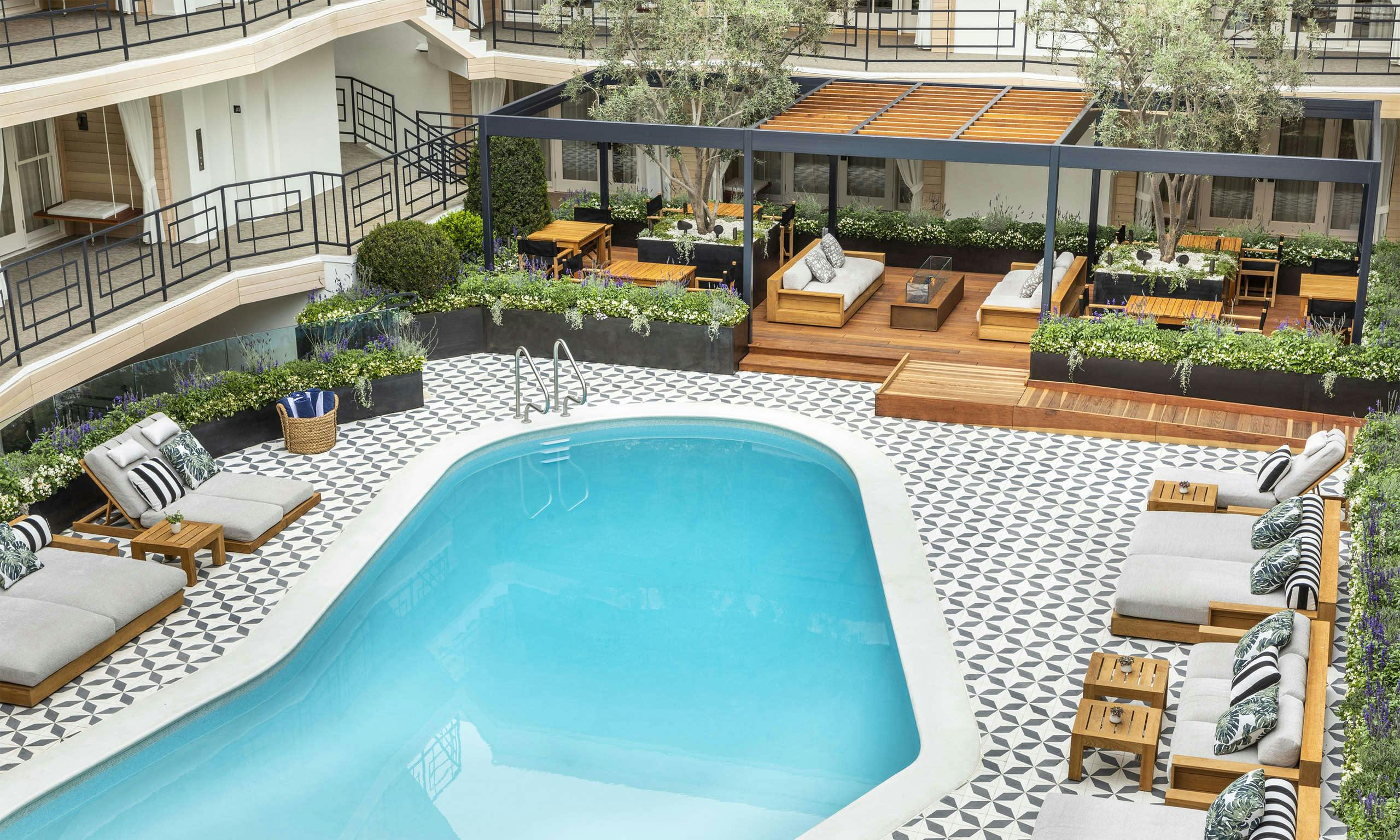 Oceana Beach Club Hotel - Ocean View Suite