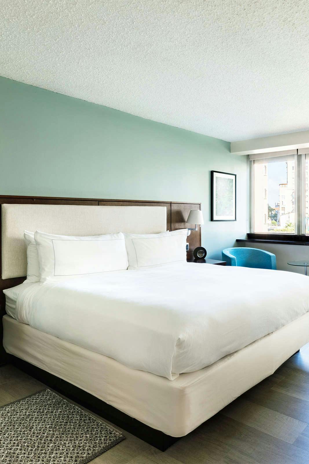 Hotel Doubletree by Hilton San Juan photo 2