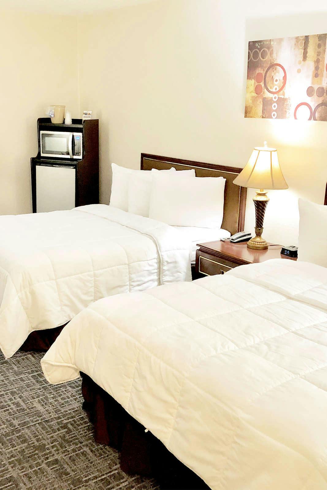 Hotel The Bicentennial Inn photo 1