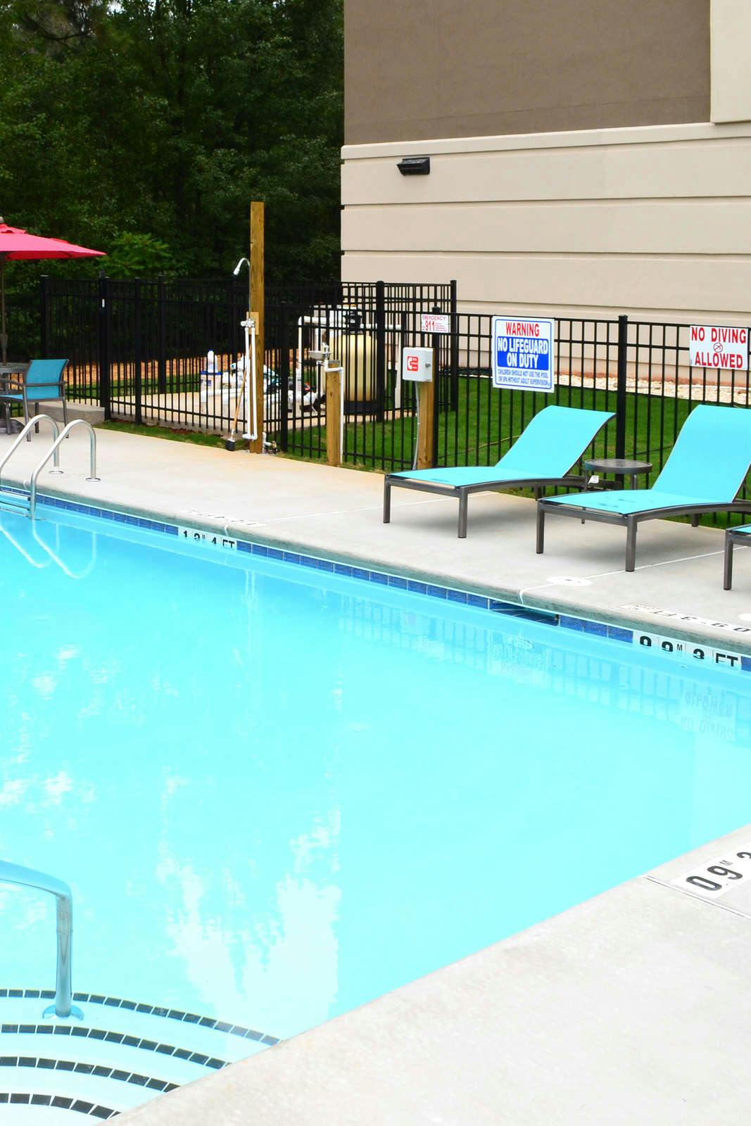 Hotel Holiday Inn Express Madison photo 1