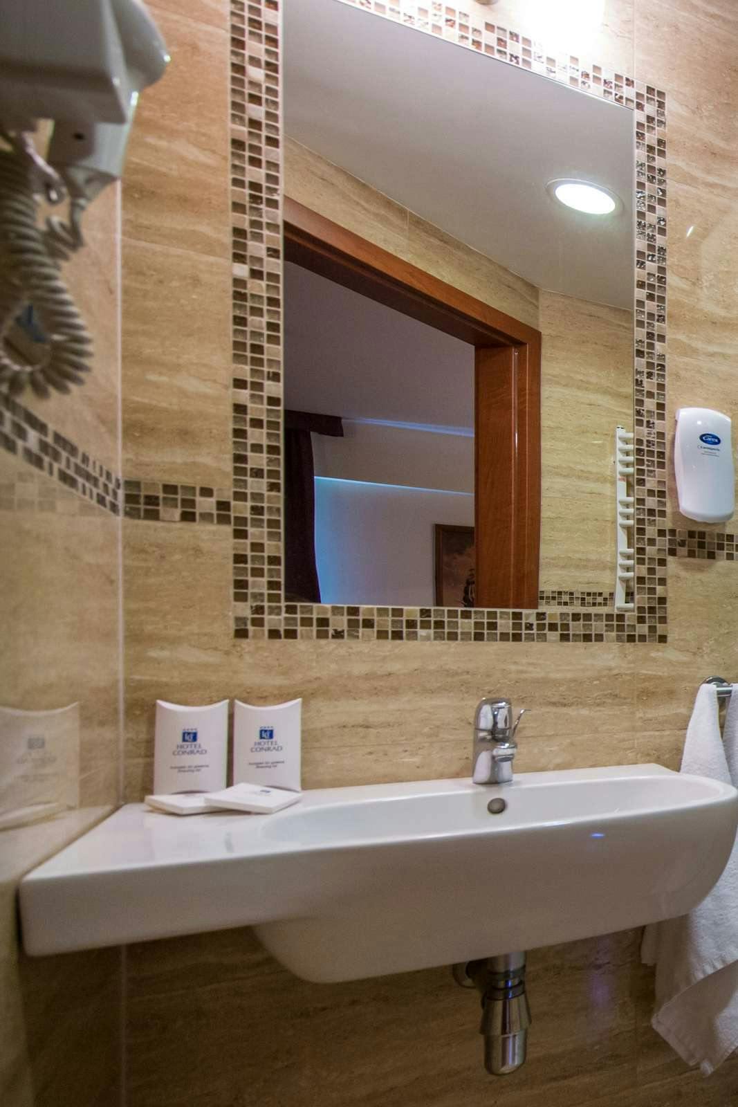 Hotel Hotel Conrad photo 4