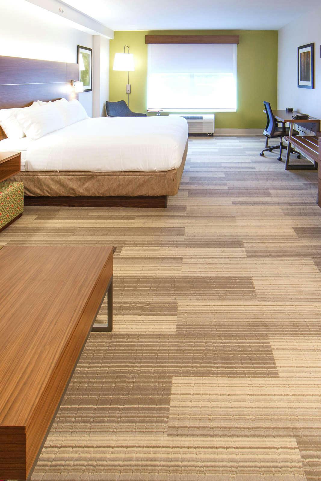 Hotel Holiday Inn Express Gatlinburg Downtown photo 3