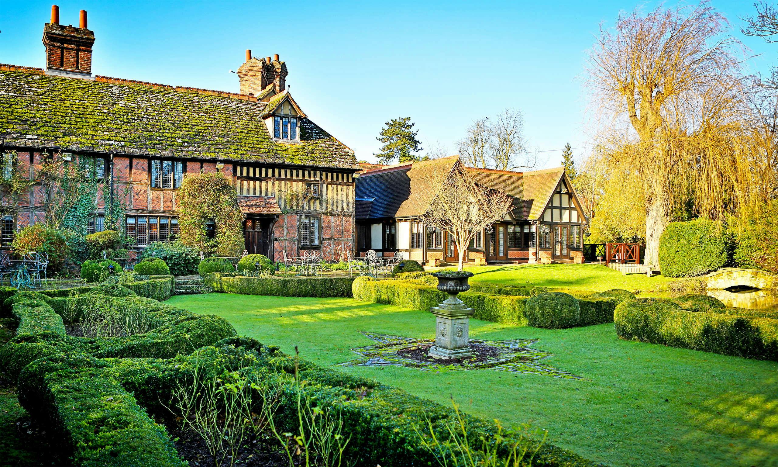 Langshott Manor