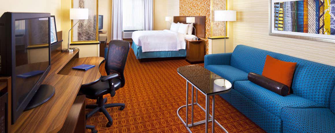 Fairfield Inn & Suites by Marriott Houston Hobby Airport