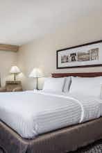Hotel Holiday Inn Express & Suites Philadelphia - Mt. Laurel photo 4