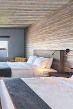 Hotel Pier B Resort photo 2