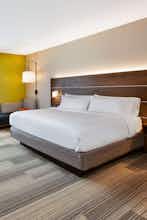 Hotel Holiday Inn Express & Suites South Hill photo 2