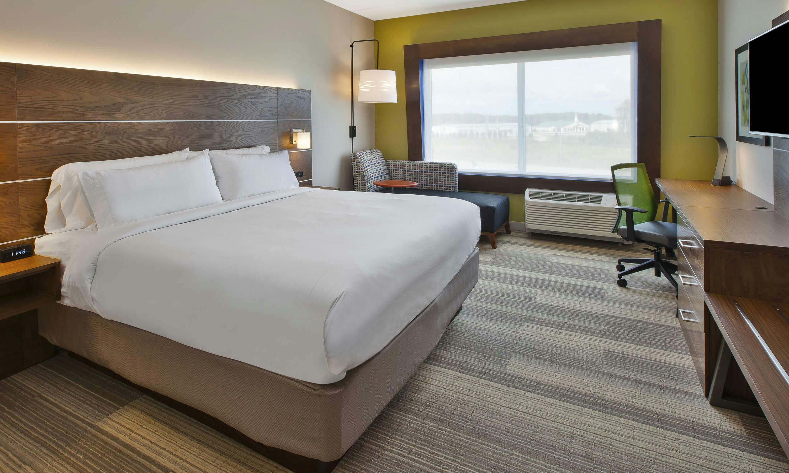 Holiday Inn Express & Suites South Hill