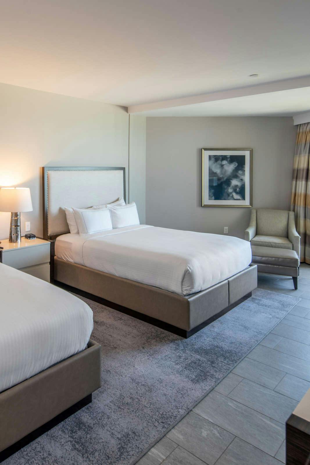 Hotel Hilton Marco Island Beach Resort photo 2