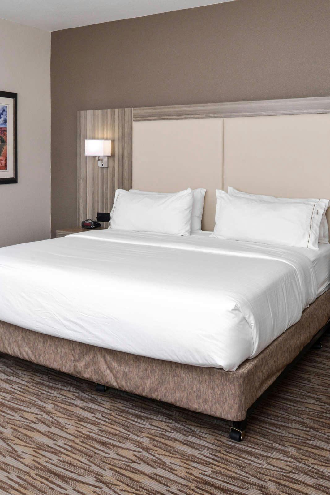 Hotel Holiday Inn Express & Suites Williams photo 1