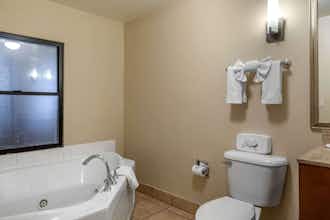 Hotel Comfort Suites Barstow near I-15 photo 3