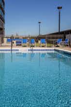 Hotel Holiday Inn Express North Augusta photo 1