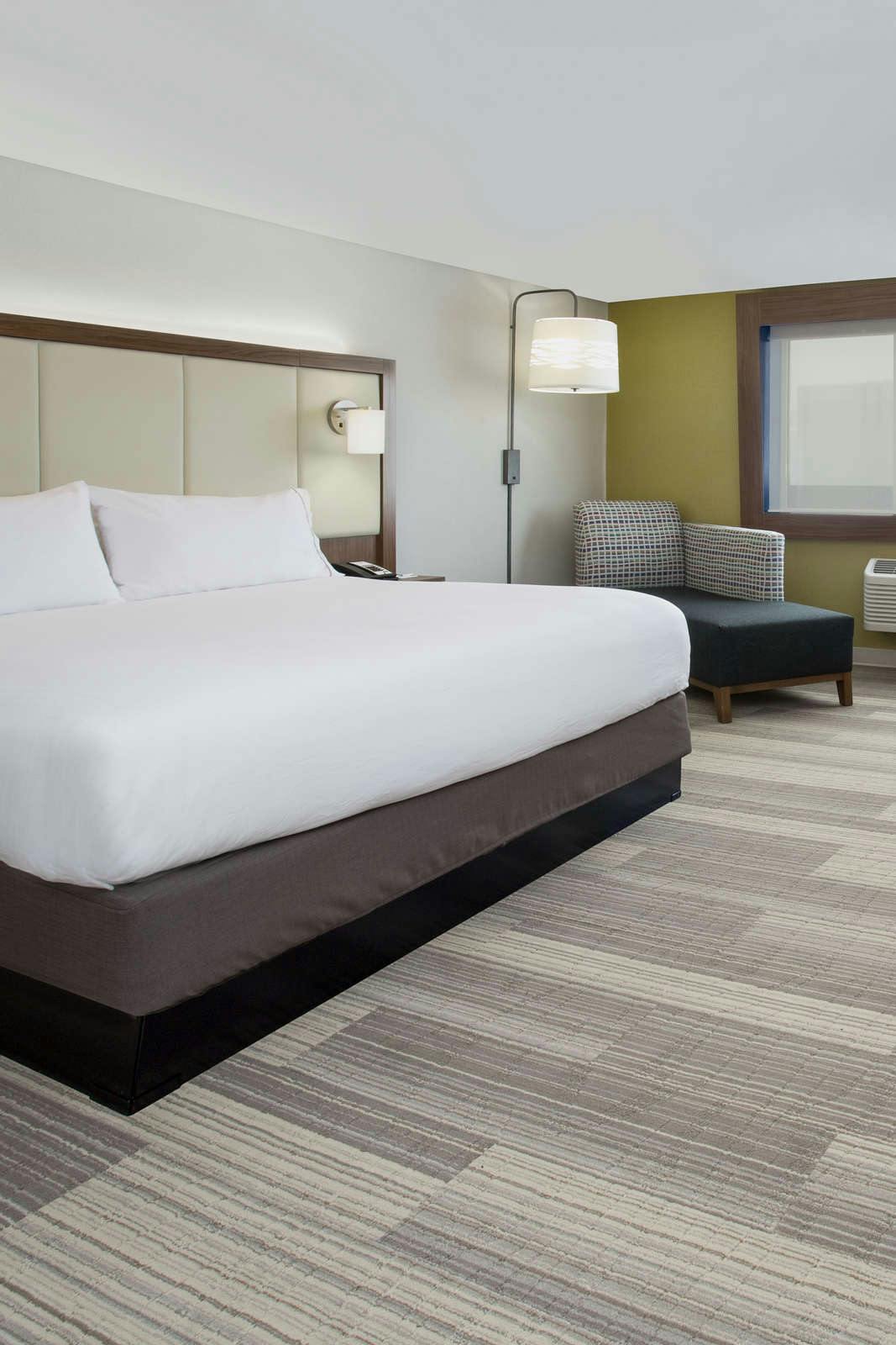 Hotel Holiday Inn Express Villa Rica photo 1