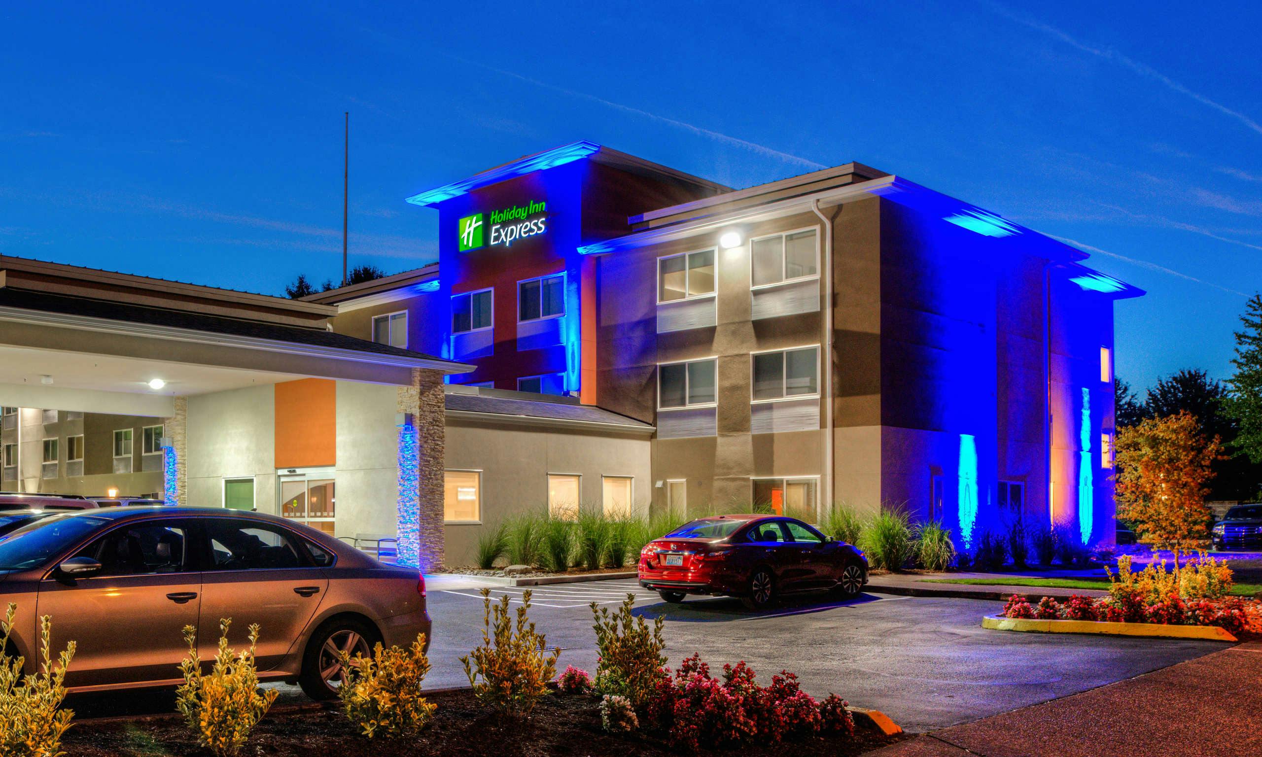 Holiday Inn Express Newberg - Wine Country