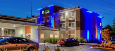 Holiday Inn Express Newberg - Wine Country