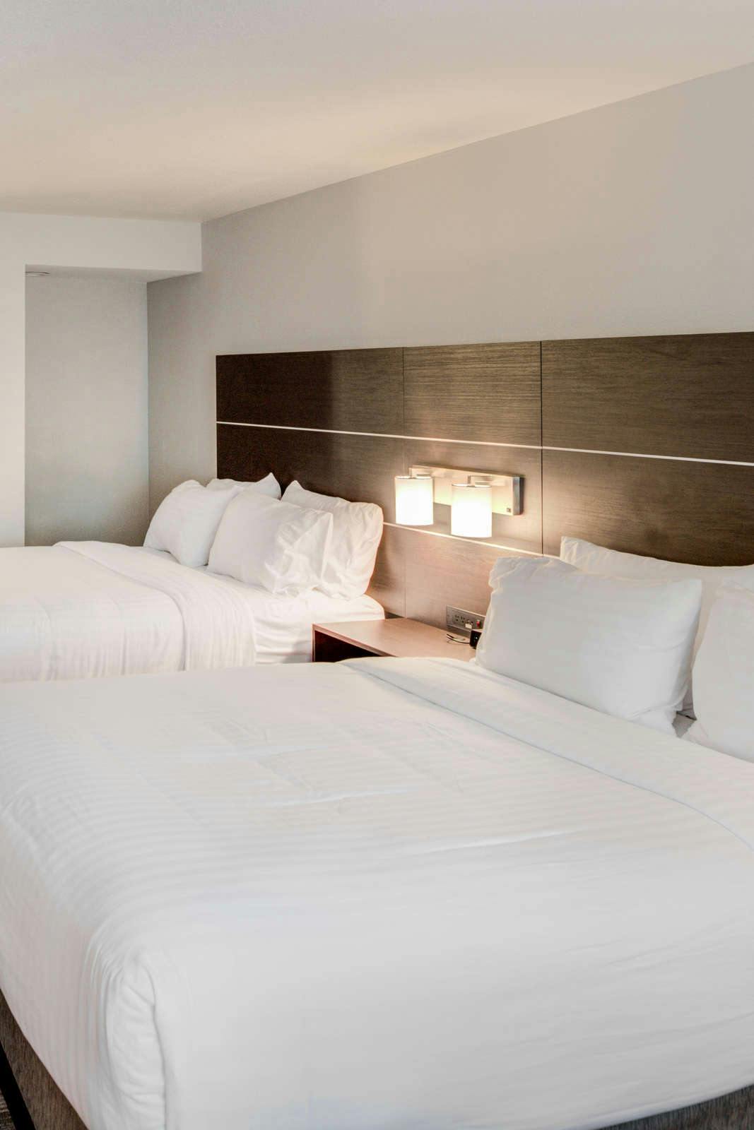 Hotel Holiday Inn Express Newberg - Wine Country photo 3