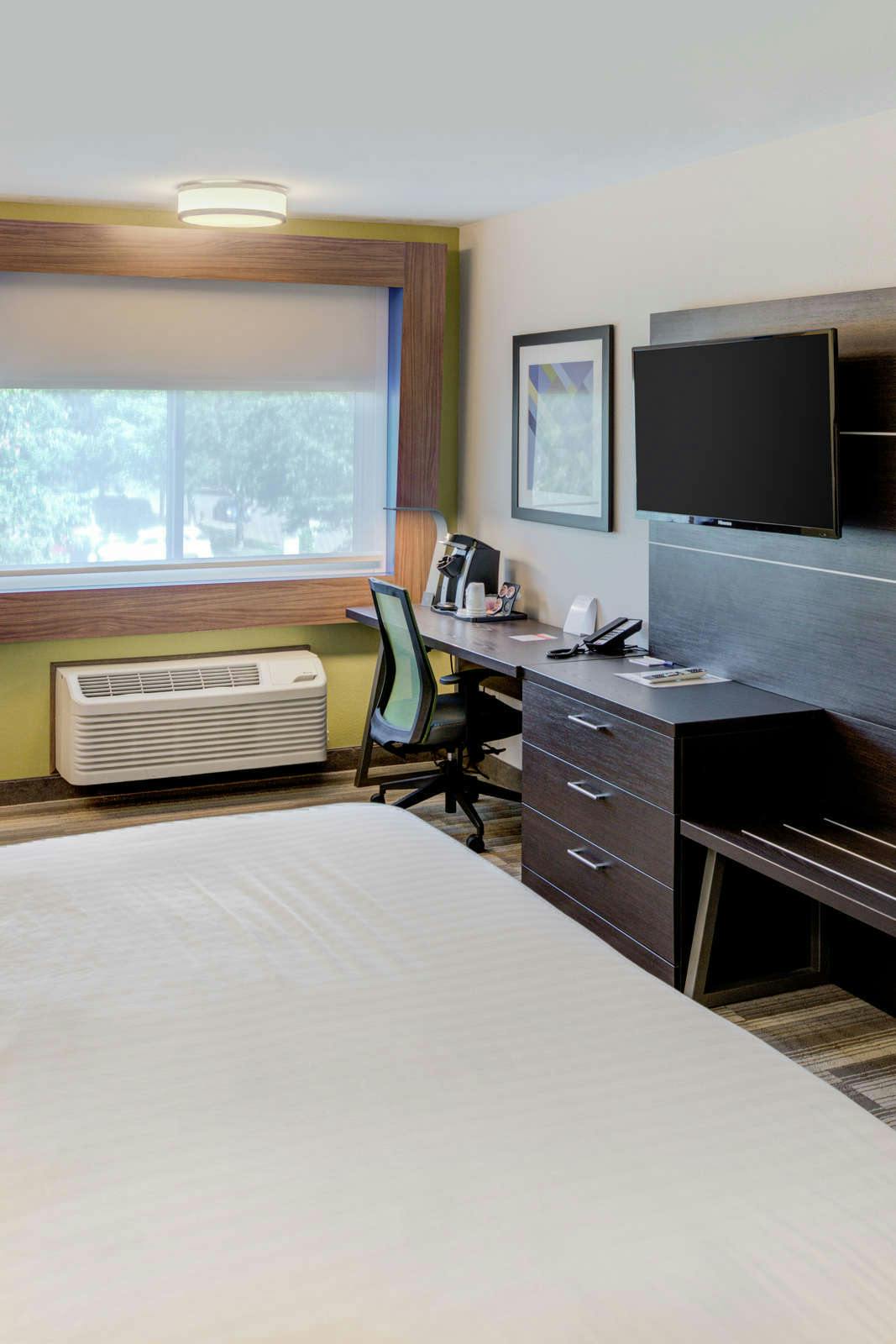 Hotel Holiday Inn Express Newberg - Wine Country photo 4