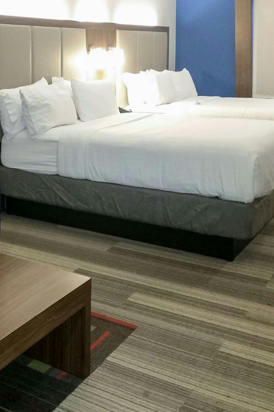 Hotel Holiday Inn Express Slidell photo 3