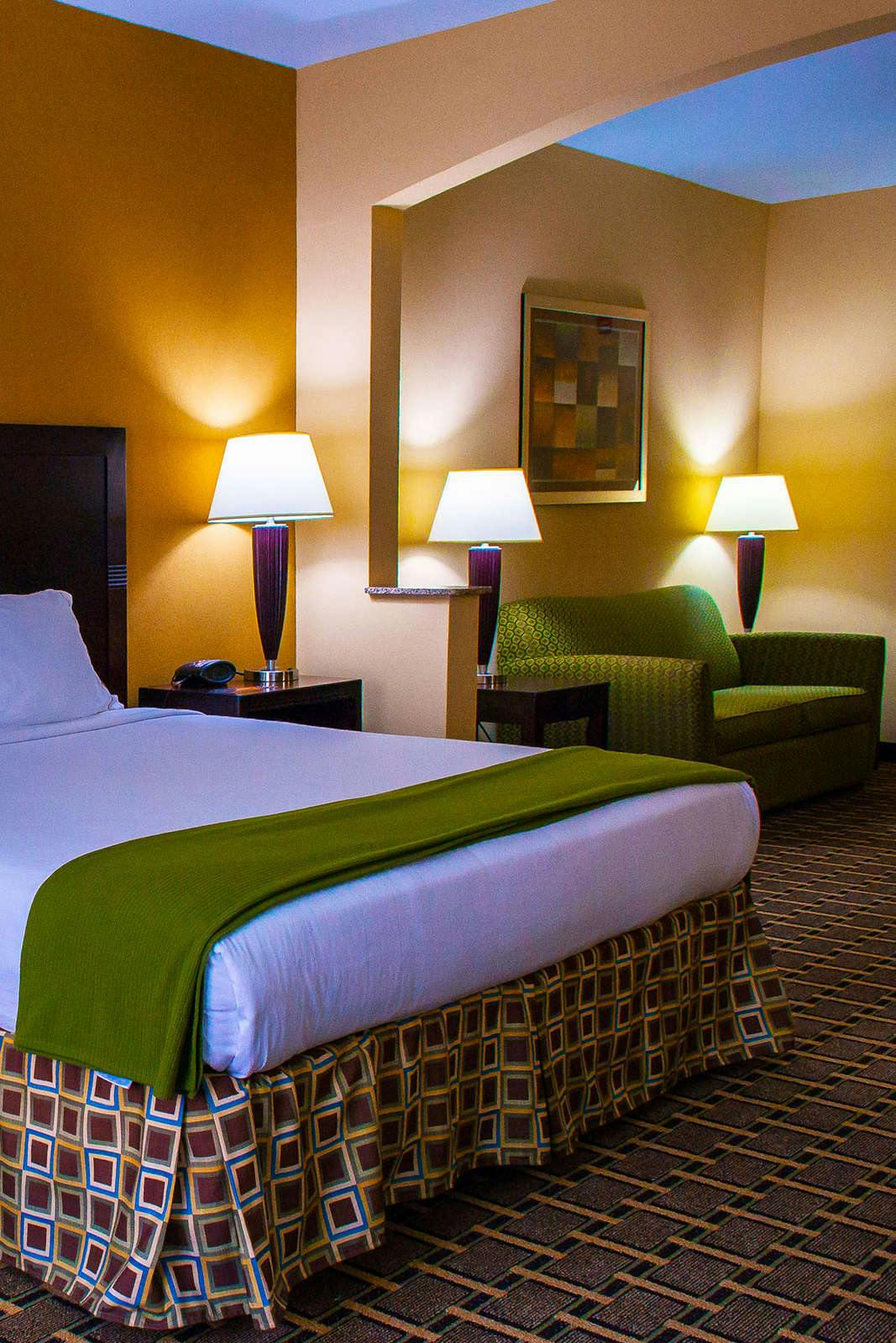 Hotel Holiday Inn Express Hotel & Suites El Paso West photo 3