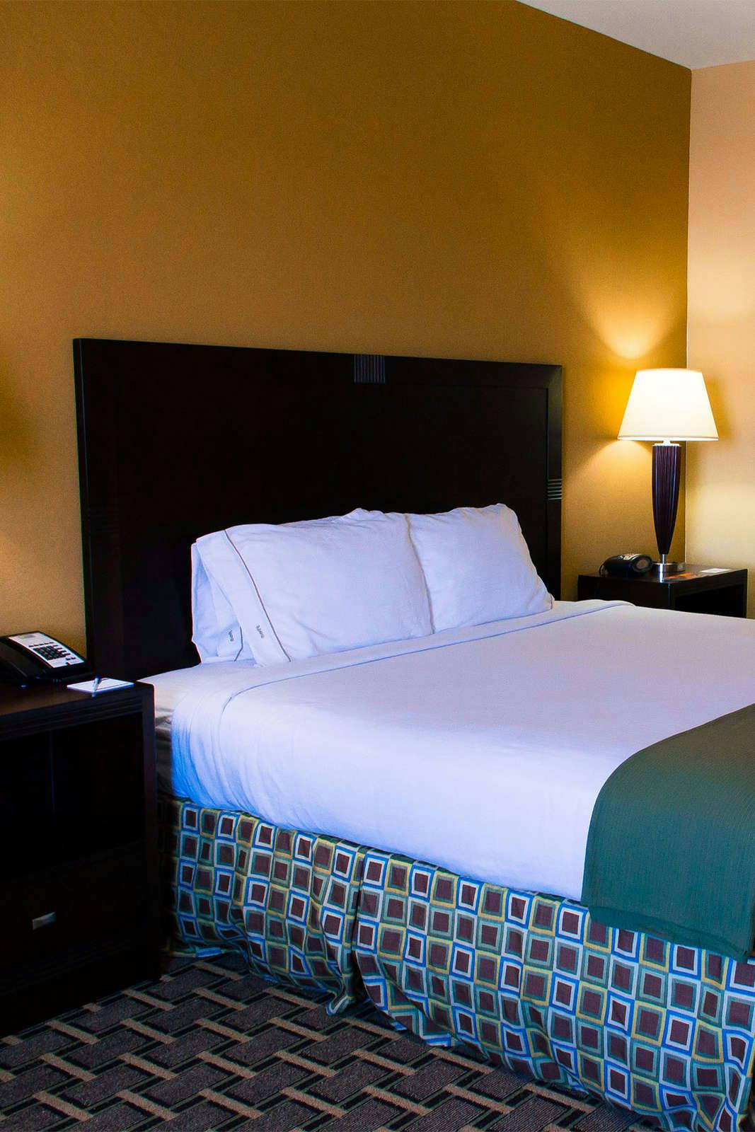 Hotel Holiday Inn Express Hotel & Suites El Paso West photo 1