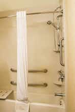 Hotel Hampton Inn & Suites Tacoma/Puyallup photo 3