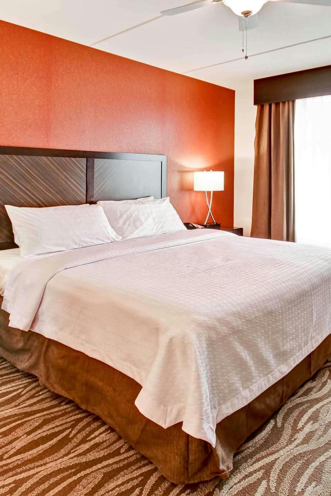 Hotel Homewood Suites By Hilton Doylestown photo 1