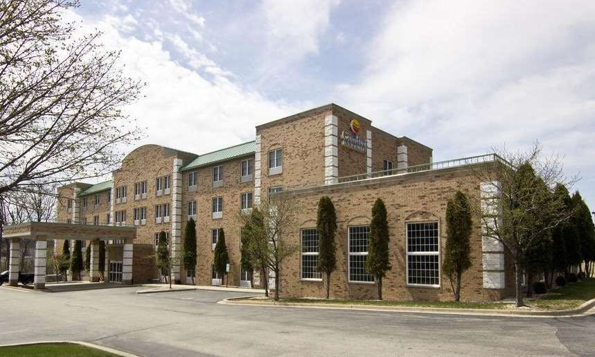 Comfort Inn & Suites Grafton - Cedarburg
