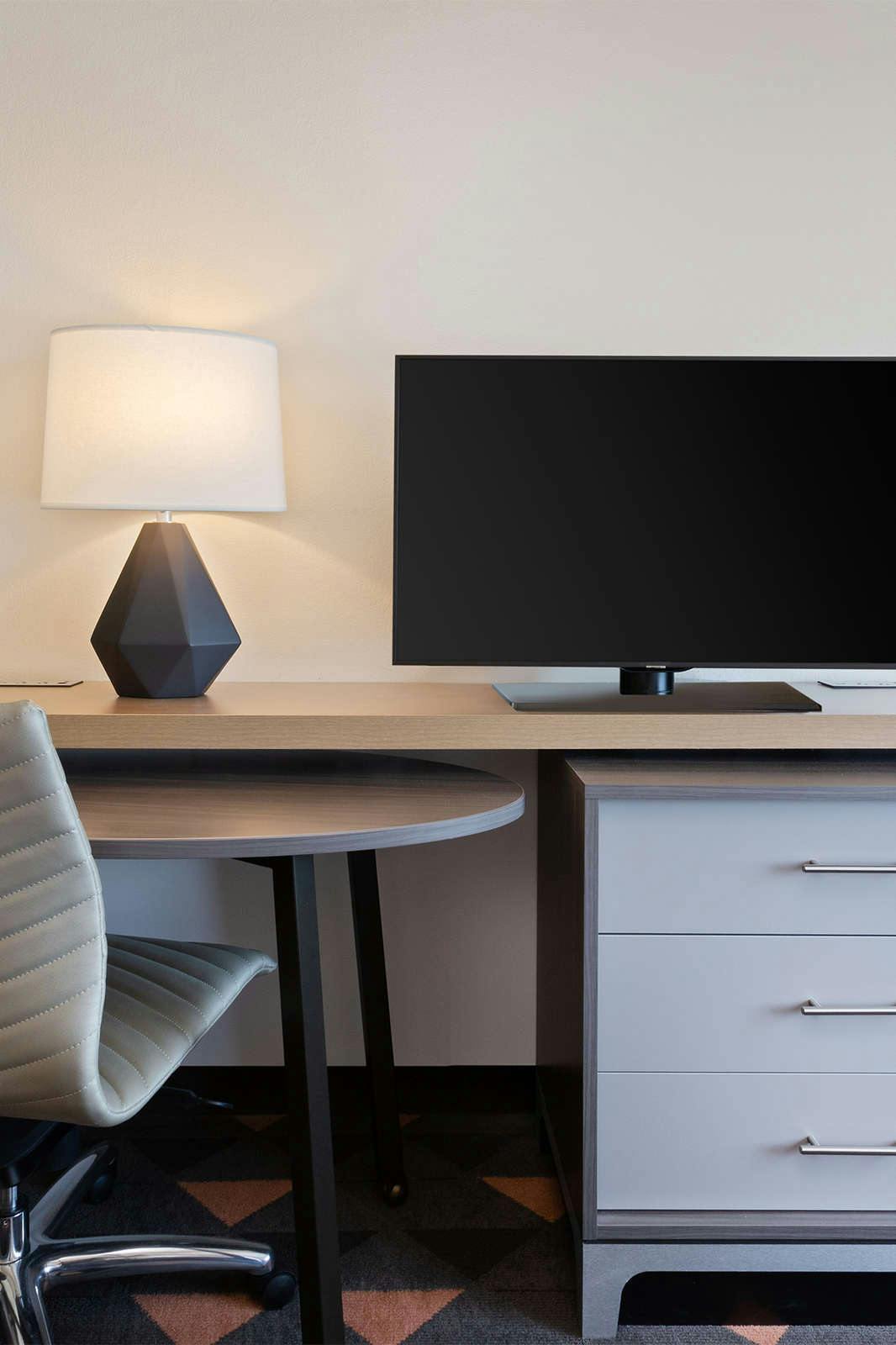 Hotel Holiday Inn & Suites Across from Universal Orlando photo 4