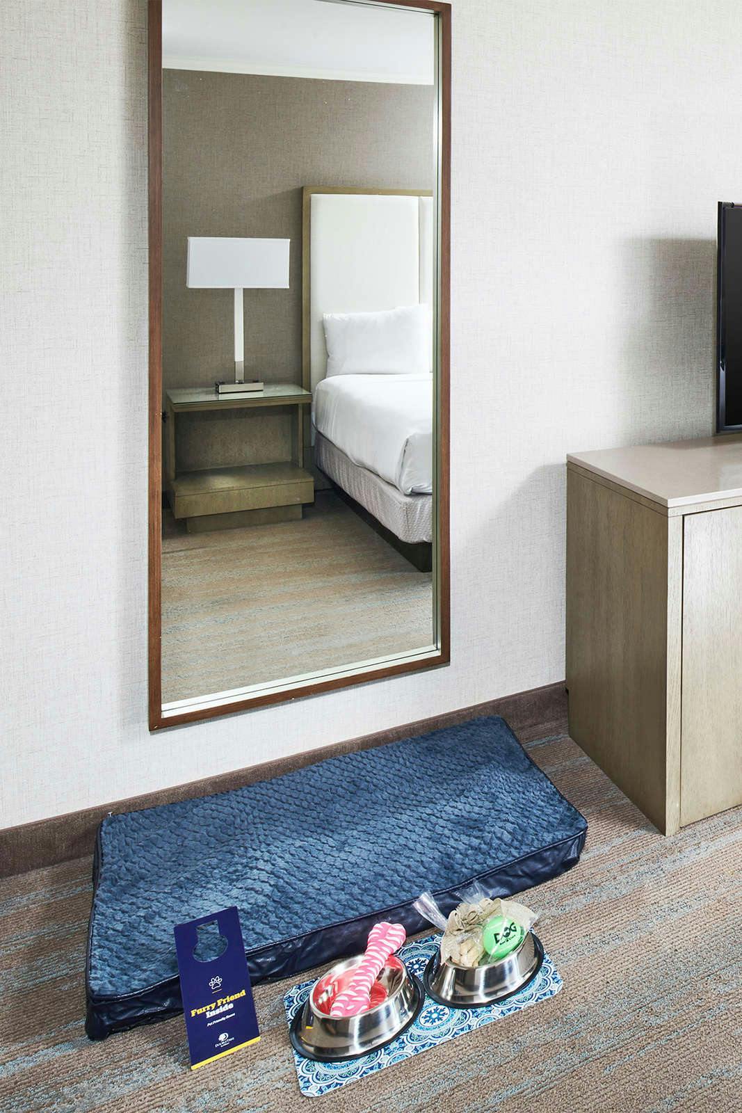 Hotel DoubleTree by Hilton Irvine - Spectrum photo 5