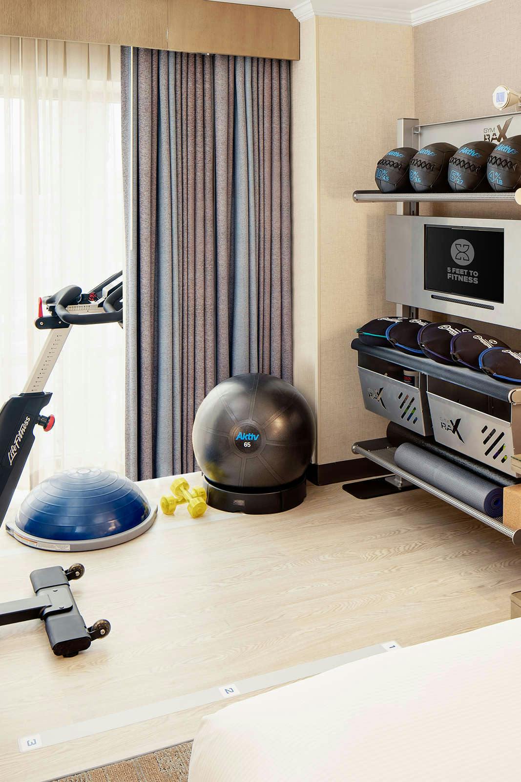 Hotel DoubleTree by Hilton Irvine - Spectrum photo 2